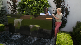 "Nowa Maja w ogrodzie": prosta fontanna w nowoczesnym ogrodzie